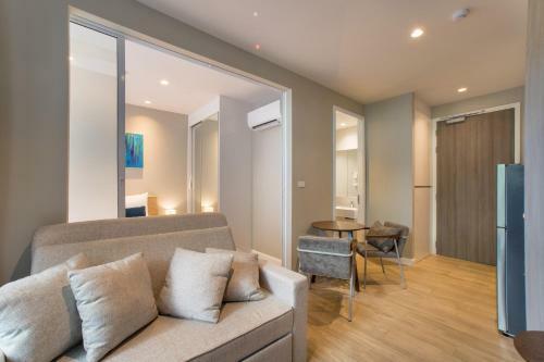 1 Bdr Pool Access Apartment Bangtao #103