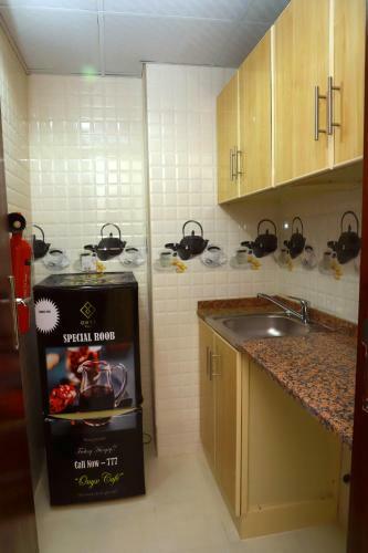 Onyx Hotel Apartments