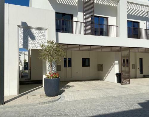 The White Villa