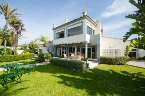 Villa Julian