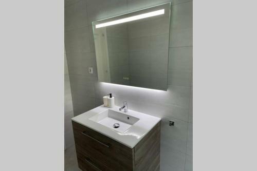 Lovely Apartment In Costa Del Sol, Estepona