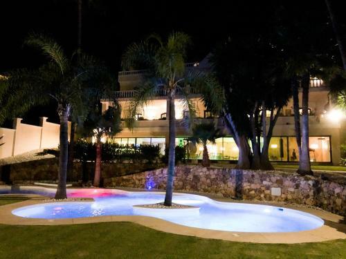 Huge Golf And Spa Mansion 8 Min From Puerto Banus