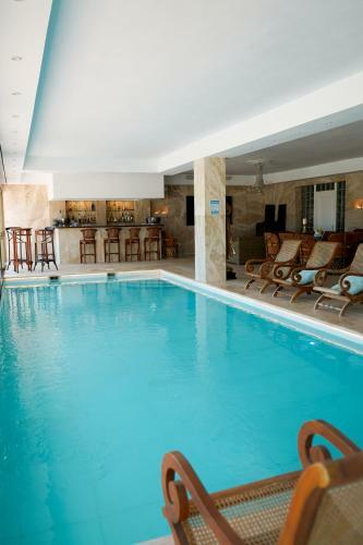 Huge Golf And Spa Mansion 8 Min From Puerto Banus