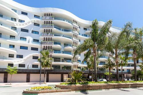 Green Infinity Luxury Apartment By Ghr Rentals