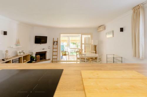 Apartamento Confortable Urbanizaci�n El Paraiso