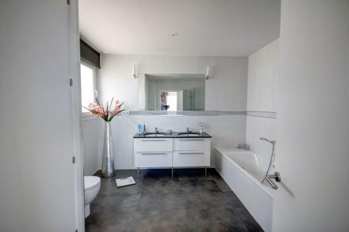 Beachside Villa Estepona