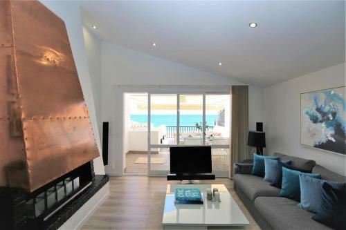 Beachhouse Galore