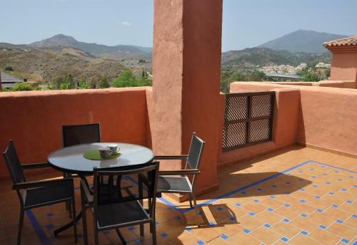 3 Bedroom Penthouse With Views