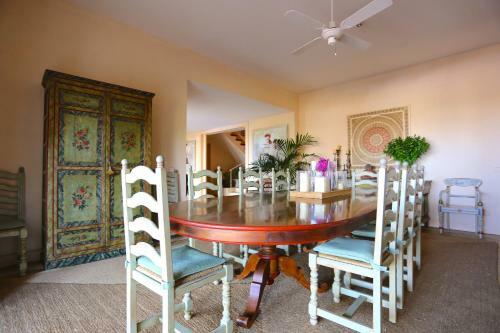Las Ranas Casasola Beach Villa 15pax