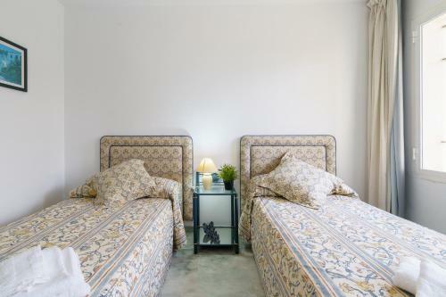 Estepona First Line Beach Apartment