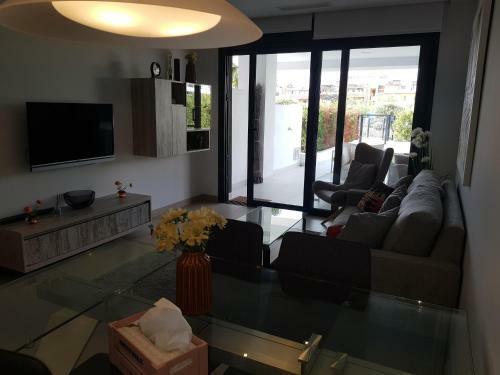 Modern Ground Floor Apartment