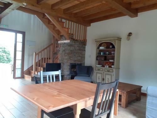 Apartamentos Y Casa La Paredana, Agroturismo