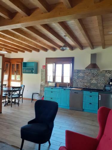 Apartamentos Y Casa La Paredana, Agroturismo
