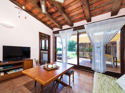 Casa Rustica Con Piscina En Girona