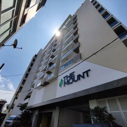 3 Bedroom Apartment In Close Proximity To Beach