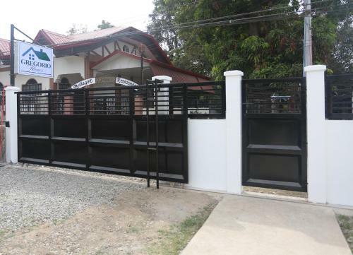 Hostal Gregorio Homes