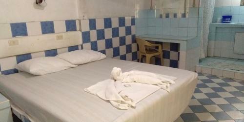 Hotel Bella's Beach Resort (A)