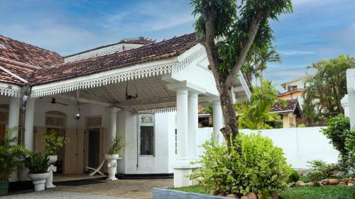 Hostal Barnes Villa
