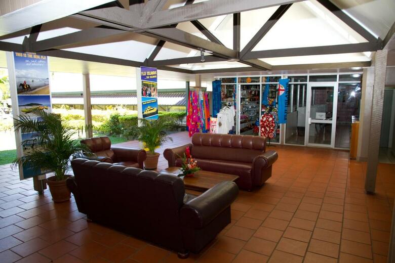 Tanoa Skylodge Hotel