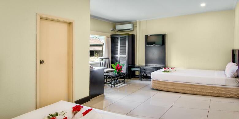 Tanoa Skylodge Hotel