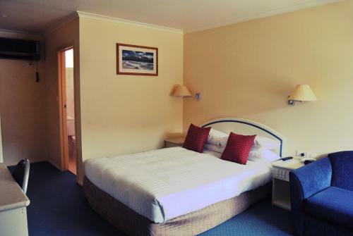 Sunrise Motor Inn