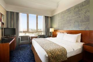 Ramada Al Hada Hotel And Suites