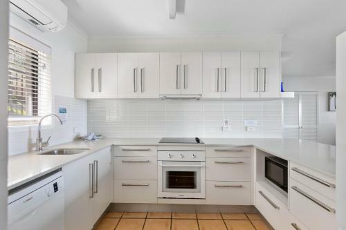 Hotel Culgoa Point Beach Resort