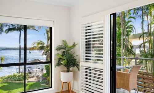 Hotel Culgoa Point Beach Resort