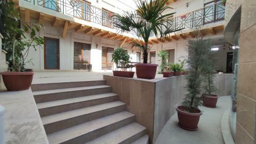 Qala Hotel