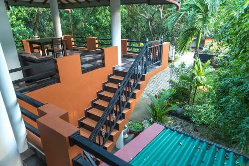 Hotel Sadee's Place