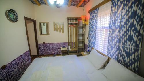 Hostal Rasulboy Guest House