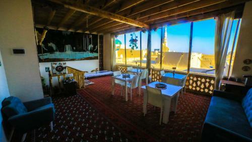 Hostal Rasulboy Guest House