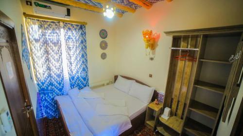 Hostal Rasulboy Guest House