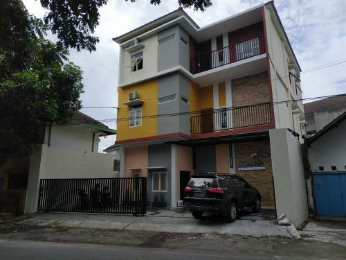 Hostal Solota Kostel Syariah