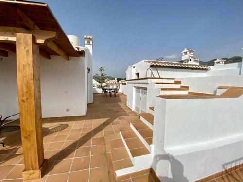 Casa Con Incre�bles Vistas A Las Monta�as Y Al Mar