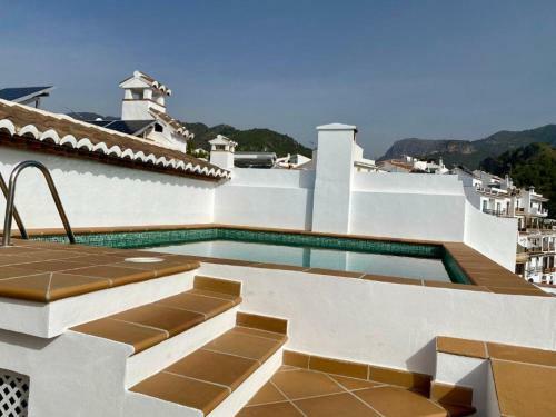 Casa Con Incre�bles Vistas A Las Monta�as Y Al Mar
