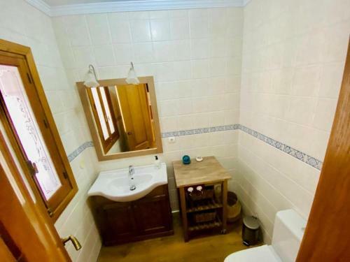 Casa Con Incre�bles Vistas A Las Monta�as Y Al Mar
