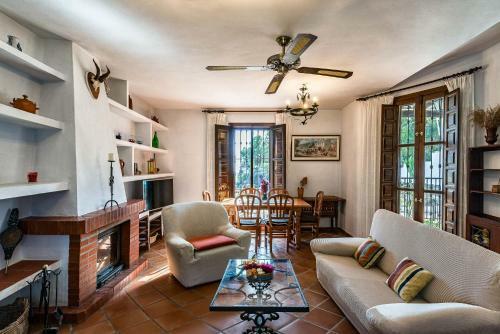 Villa Cortijo El Pe��n