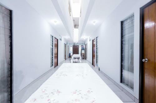 Hotel Oyo 1516 Cemara Gading Syariah