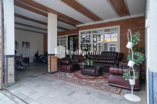 Hotel Yayah Rooms Bogor Syariah Redpartner