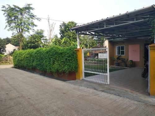 Bu Sur Homestay