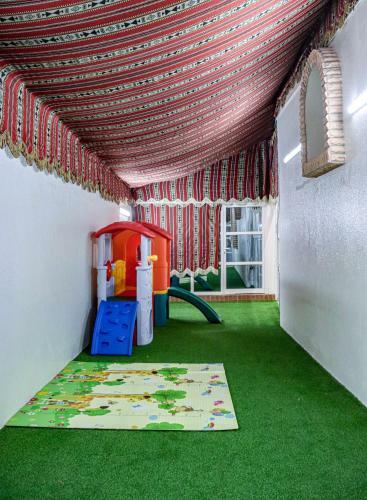 Villa Staycation Home Shj