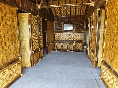 Hotel Kampung Istal Bogor