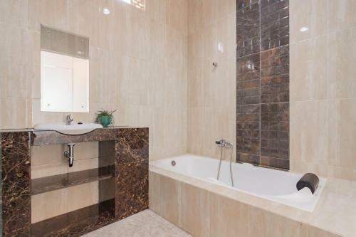 Hotel Sans Resort Parung Bogor