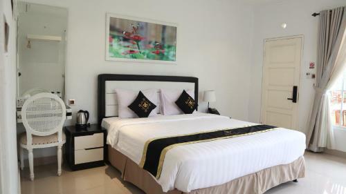 Hotel Chevilly Resort & Camp