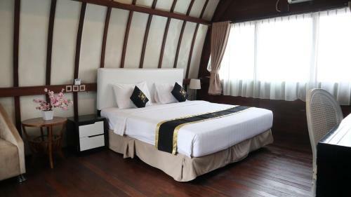 Hotel Chevilly Resort & Camp