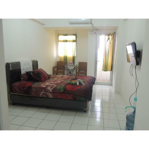 Hotel Reva Room On Gunung Putri Square Apartment