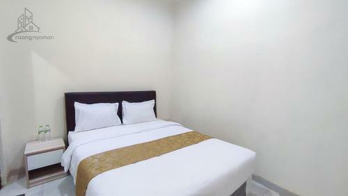 Hostal Atmosfer Guest House Sentul