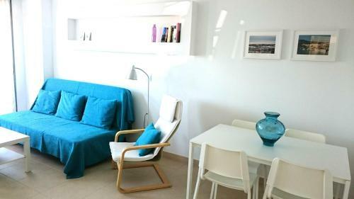 Apartamento De Dos Dormitorios Junto A Moj�car Playa