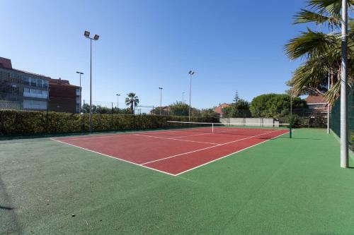 Gavamar Castelldefels Beachfront Apartment- Direct Access To The Beach